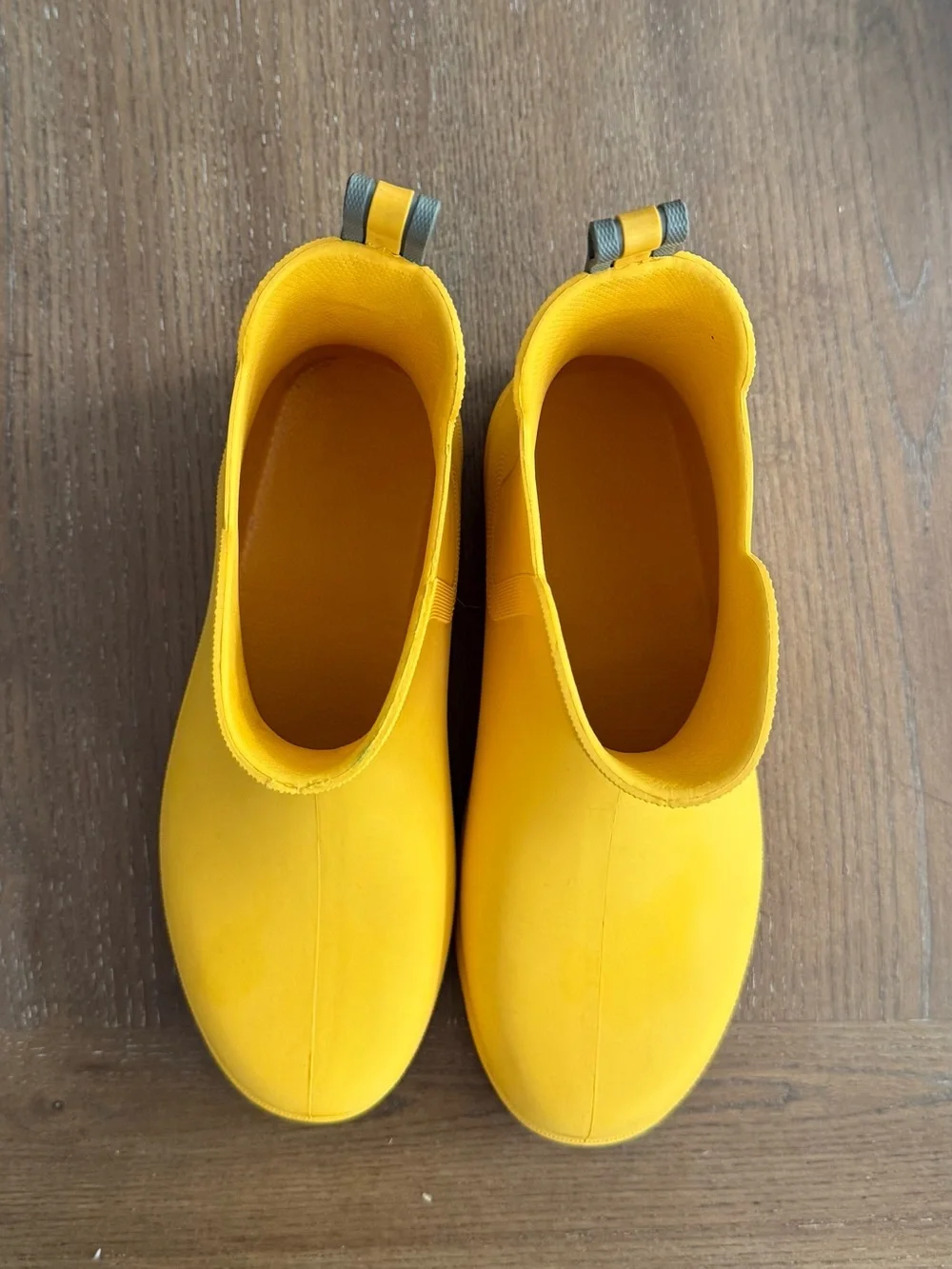 Totes Cirrus Yellow Kids Chelsea Rain Boot